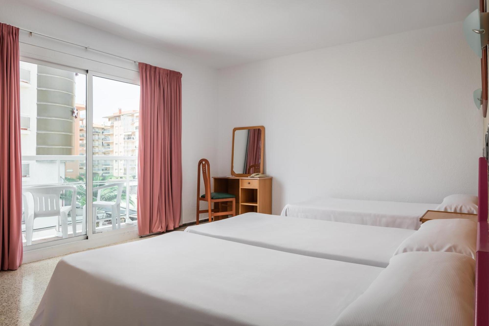 Hotel Cartago Nova By Alegria Malgrat de Mar Exterior photo